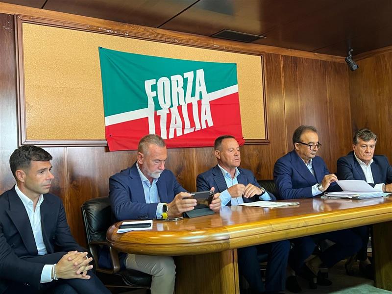 Forza Italia, Pittalis e Tedde annunciano novità ad Alghero: incontro con la stampa per rilanciare il partito