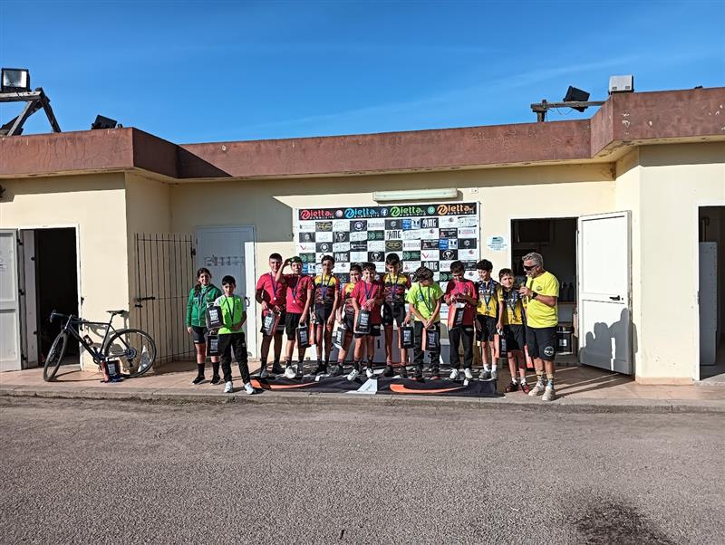 I giovani talenti dell’Alghero Bike brillano al Memorial Testone: il futuro è roseo