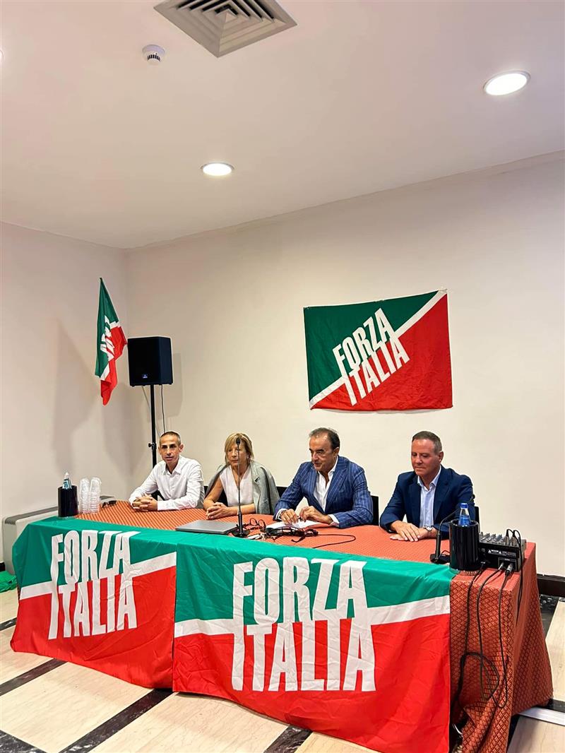 Alghero: Nina Ansini lascia l’Udc e passa a Forza Italia - Un passaggio che solleva domande sul futuro politico dello scudo crociato