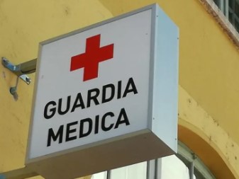 Sardegna malata: la sanità crolla, i medici pagano il prezzo e i pazienti con loro - Ennesima aggressione ad una dottoressa, stavolta a Decimoputzu