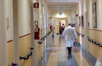 Sanità in Sardegna: attese infinite per diagnosi essenziali e la prevenzione diventa una chimera