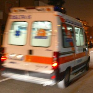 Tragico incidente a Pirri: Muore 88enne alla guida