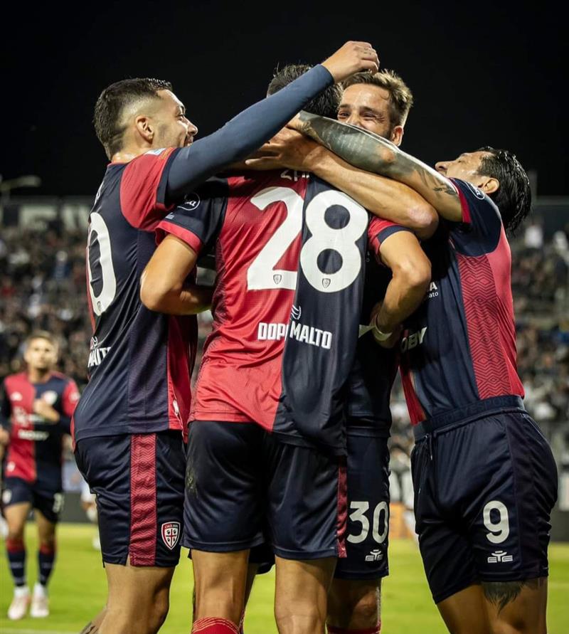 L'opinione di Dambra: Un Cagliari gagliardo e arrembante ferma il Milan sul 3-3