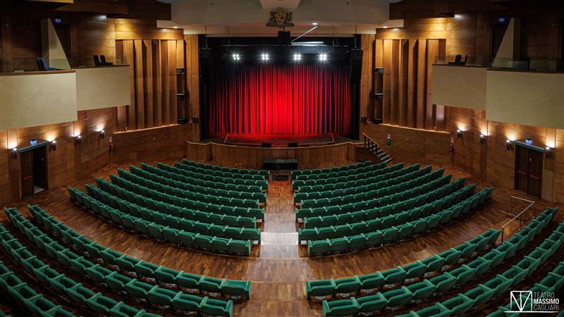 Cagliari, la parabola del Teatro Massimo: splendore, rovina e rinascita