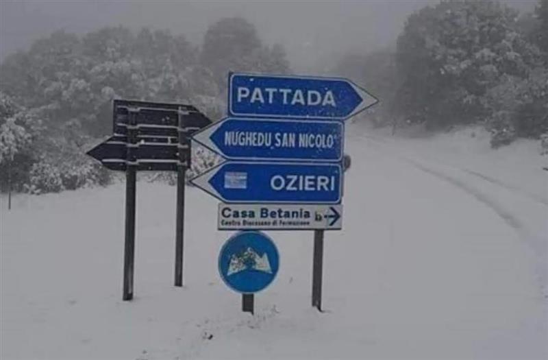 Fiocchi di neve in Sardegna: temperature in calo e prime nevicate oltre gli 800 metri