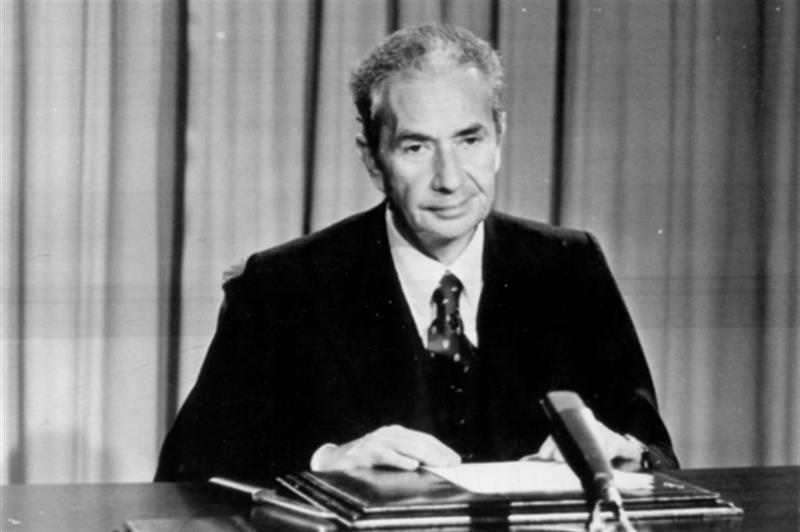 Dietro le quinte del potere: Aldo Moro, il grande tessitore della politica italiana