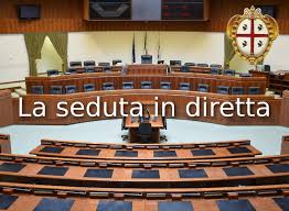 Sardegna, il Consiglio Regionale abolisce il divieto di assumere parenti: il ritorno del "campo largo" nel vero senso della parola