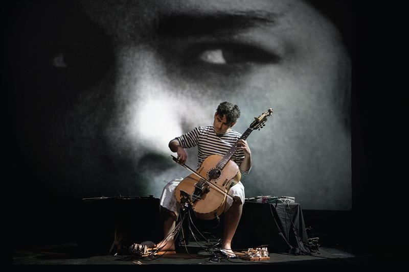 Al via il festival Boghes & Cordas con Paolo Angeli al teatro Verdi di Sassari