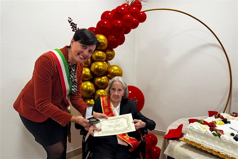 Marzia Cilloccu ha festeggiato il compleanno numero 100 di Angelica Battisti