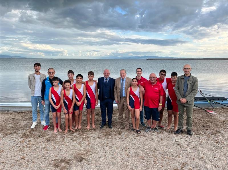 Il Prefetto Angieri in visita al Circolo Nautico di Oristano: Incontro con i giovani sportivi