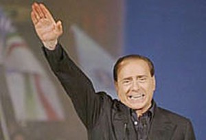 L’Italia post-fascista: quando il fantasma del Duce si trasforma in uno strumento di lotta politica